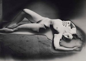 Photographique contemporaine - Primauté de la matière sur la pensée 1929