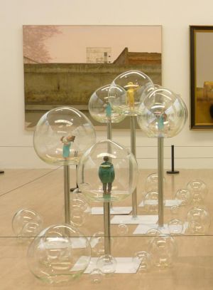 Sculpture contemporaine - Série Bubble sur scène exposition 3